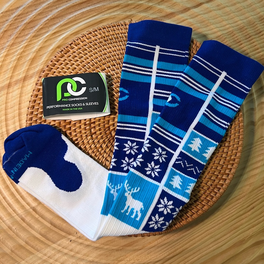 NWT- Procompression Holiday Socks- Unisex Size S/M
